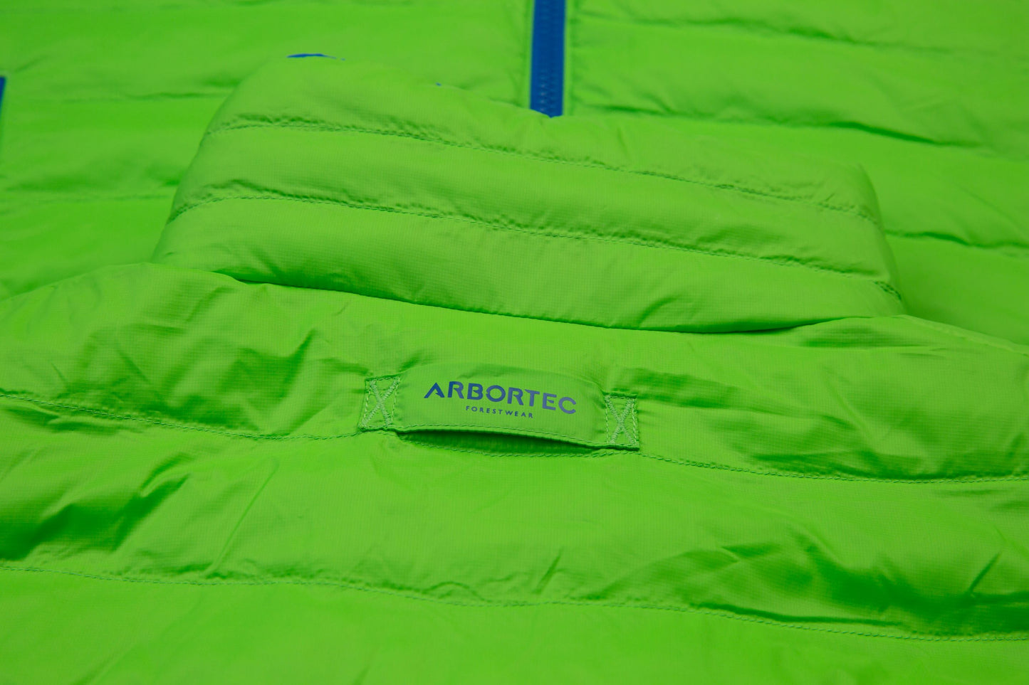 AT4600 - Reversible Puffer Jacket - Lime/Blue