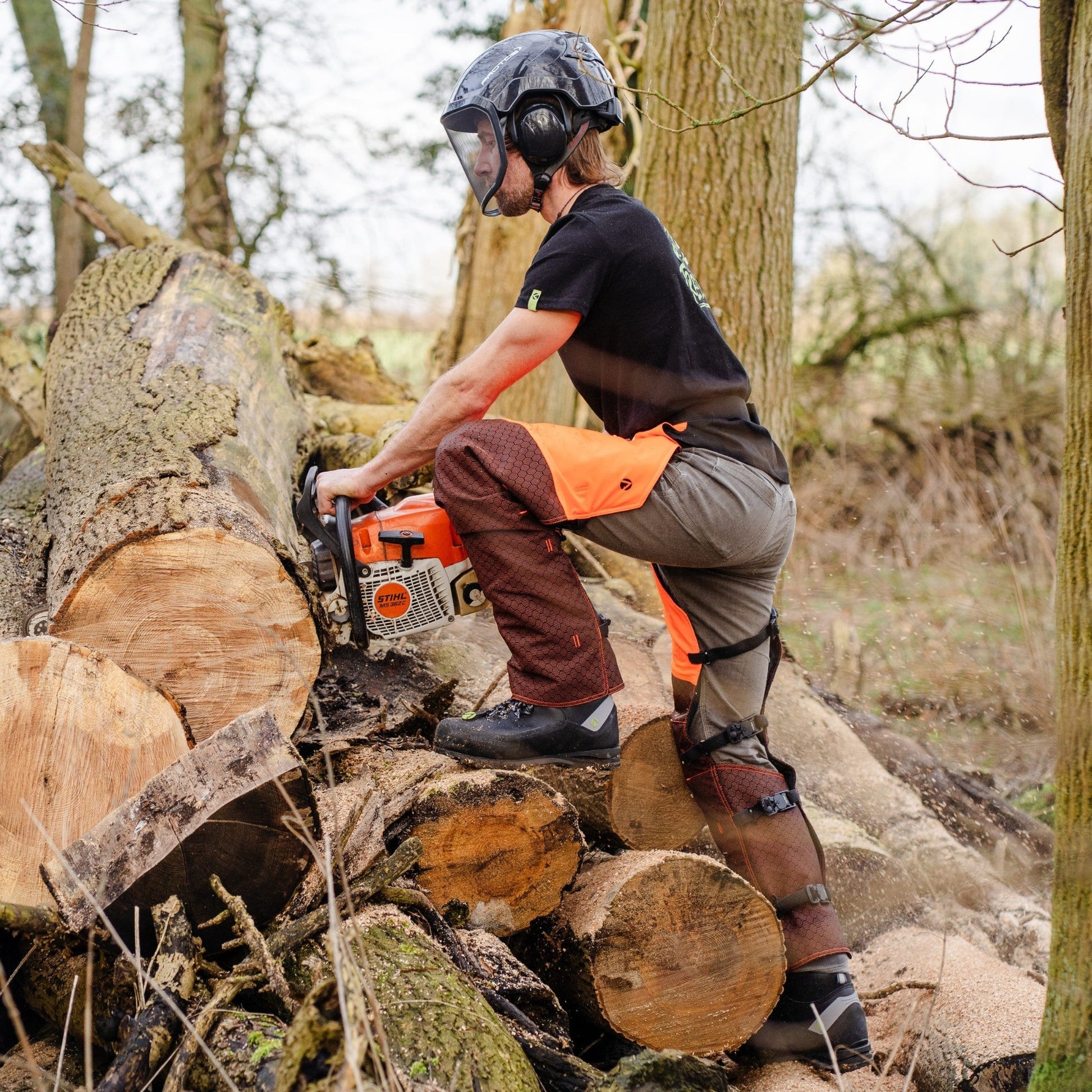 AT4008(US) Arbortec Chainsaw Chaps Calf Wrap - Orange - Arbortec Forestwear