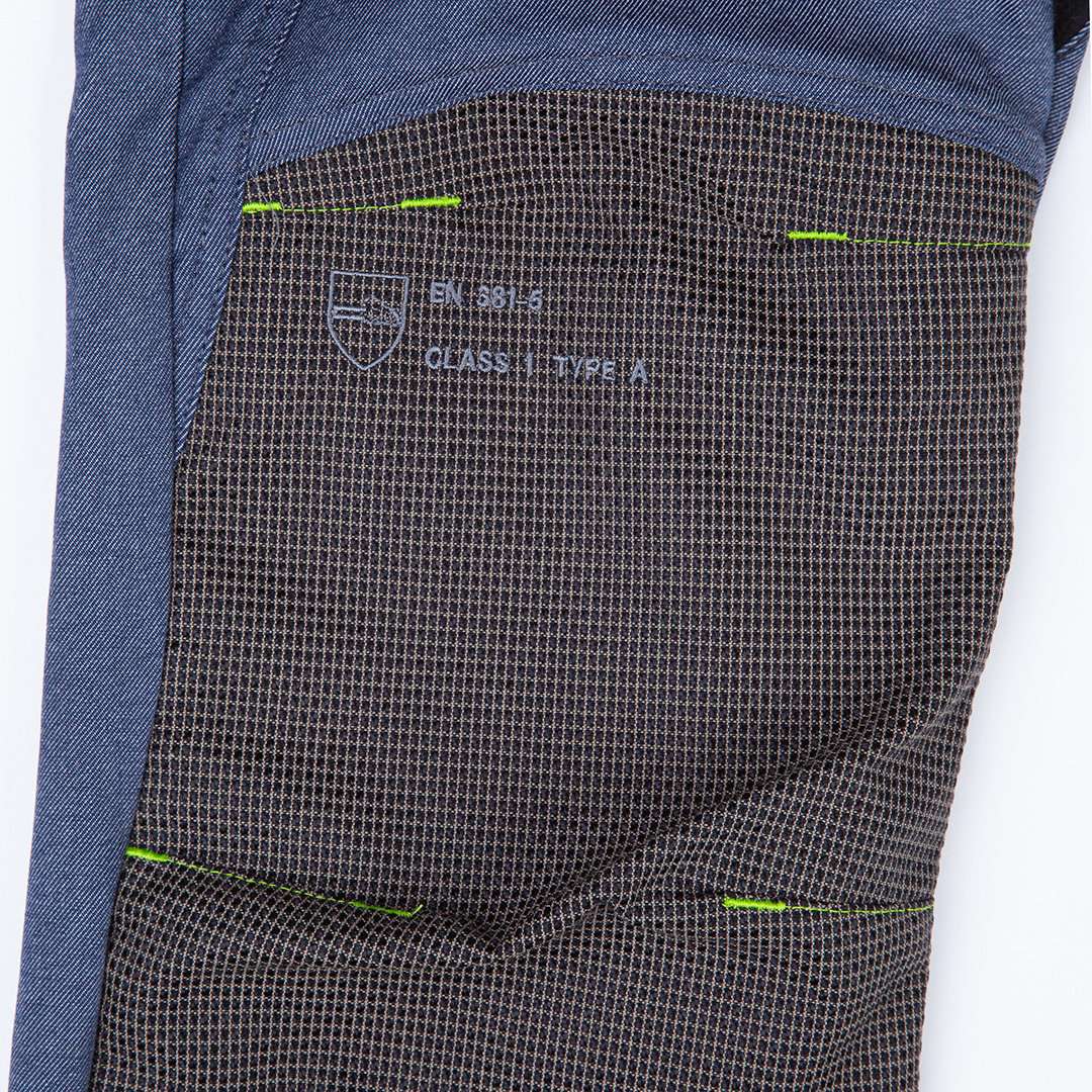 arbortec breathflex pro type a class 1 chainsaw trousers in denim colour - leg close up