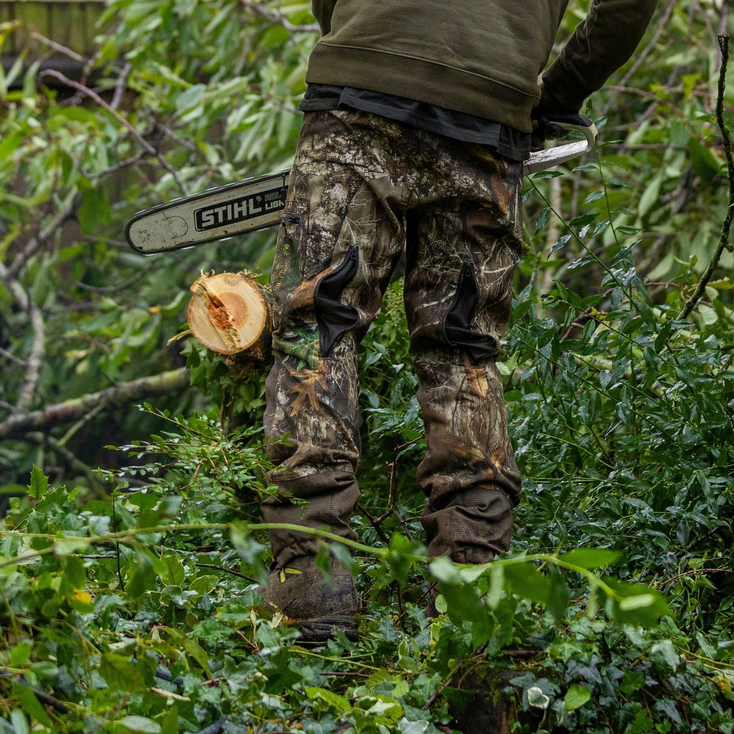 AT4060 - Breatheflex Pro Realtree Chainsaw Trousers Design A/Class 1 - Brown
